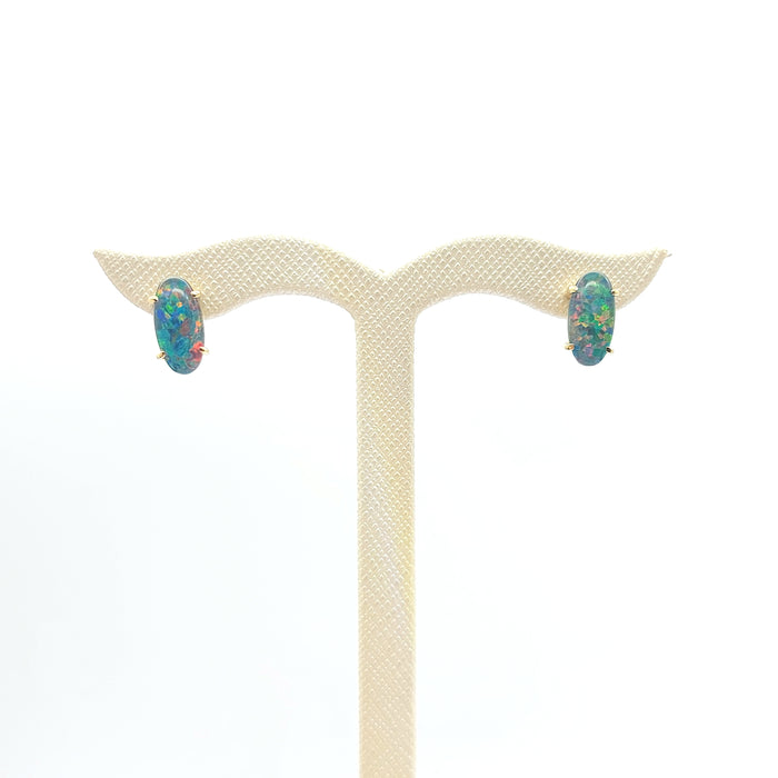 Ladies Yellow Gold 18ct (750, 18k) High Quality Solitaire Oval Opal Studs