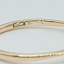 Load image into Gallery viewer, Ladies Rose Gold 15ct (625, 15k) Antique White Natural Sapphires Minimal Ring
