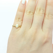 Load image into Gallery viewer, Ladies Yellow Gold 10ct (417, 10k) Rare Natural White Oval Opal Patterned Ring
