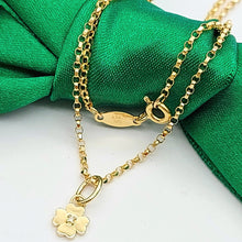 Load image into Gallery viewer, Ladies Yellow Gold 10ct (417, 10K) Diamond Four Leaf Clover Belcher Necklace
