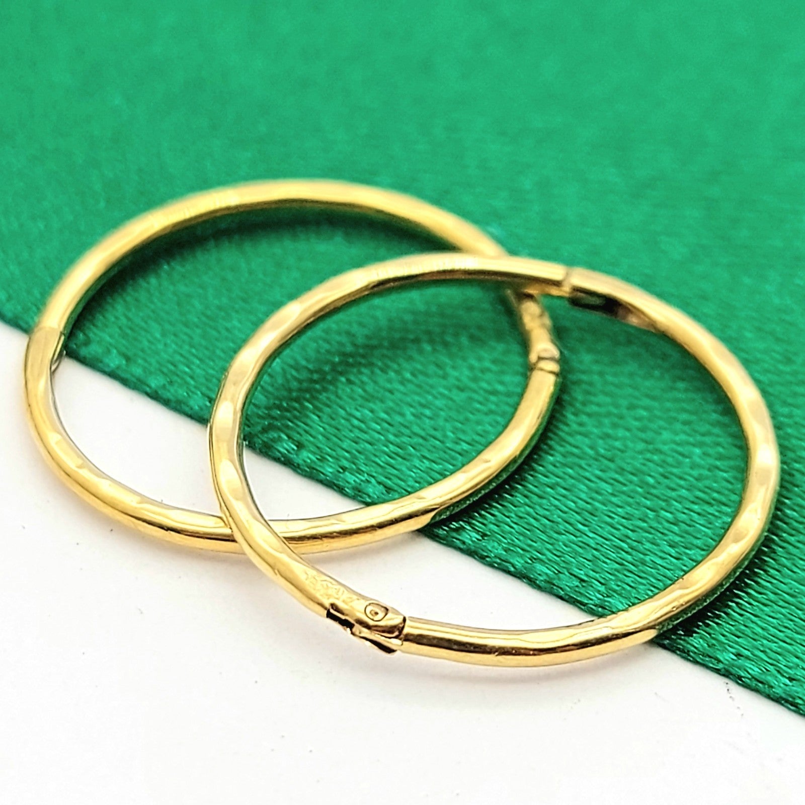 Ladies Yellow Gold 9ct (375, 9K) Medium Patterned Sleeper Hoop Earrings