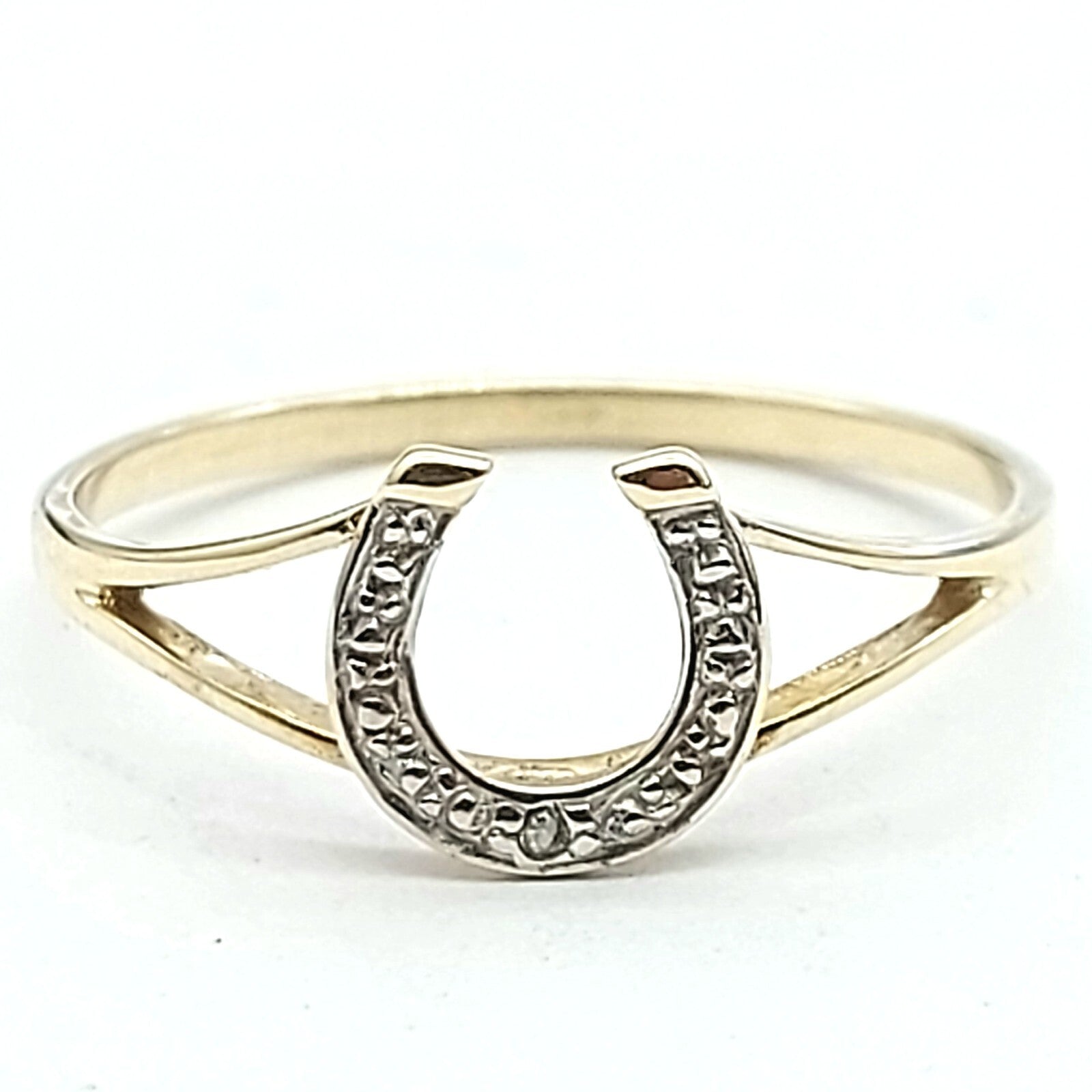 Ladies Yellow Gold 9ct (375, 9k) Natural Diamond Chip Horse Shoe Ring