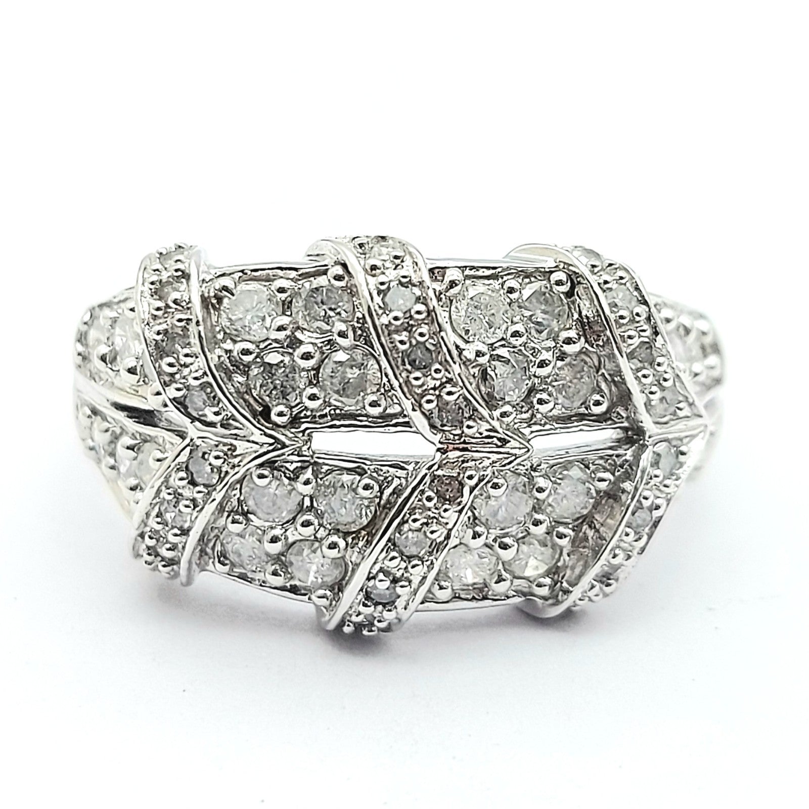 Ladies White Gold 10ct (417, 10K) Unique Natural Cloudy Diamonds (50pts) Ring