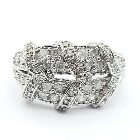 Ladies White Gold 10ct (417, 10K) Unique Natural Cloudy Diamonds (50pts) Ring