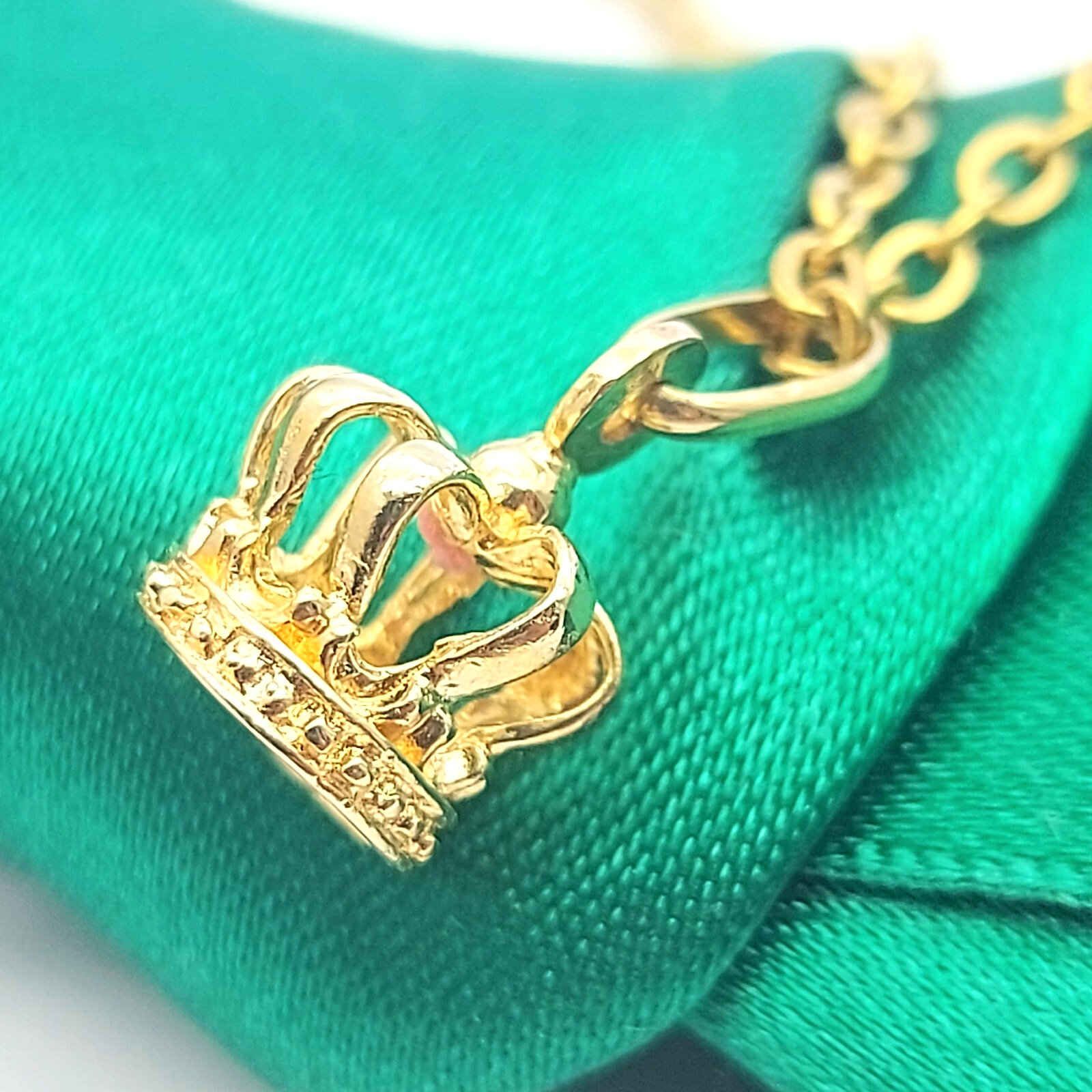 Royal Crown Yellow Gold 9ct (375, 9K) High Quality Mini Rare Pendant
