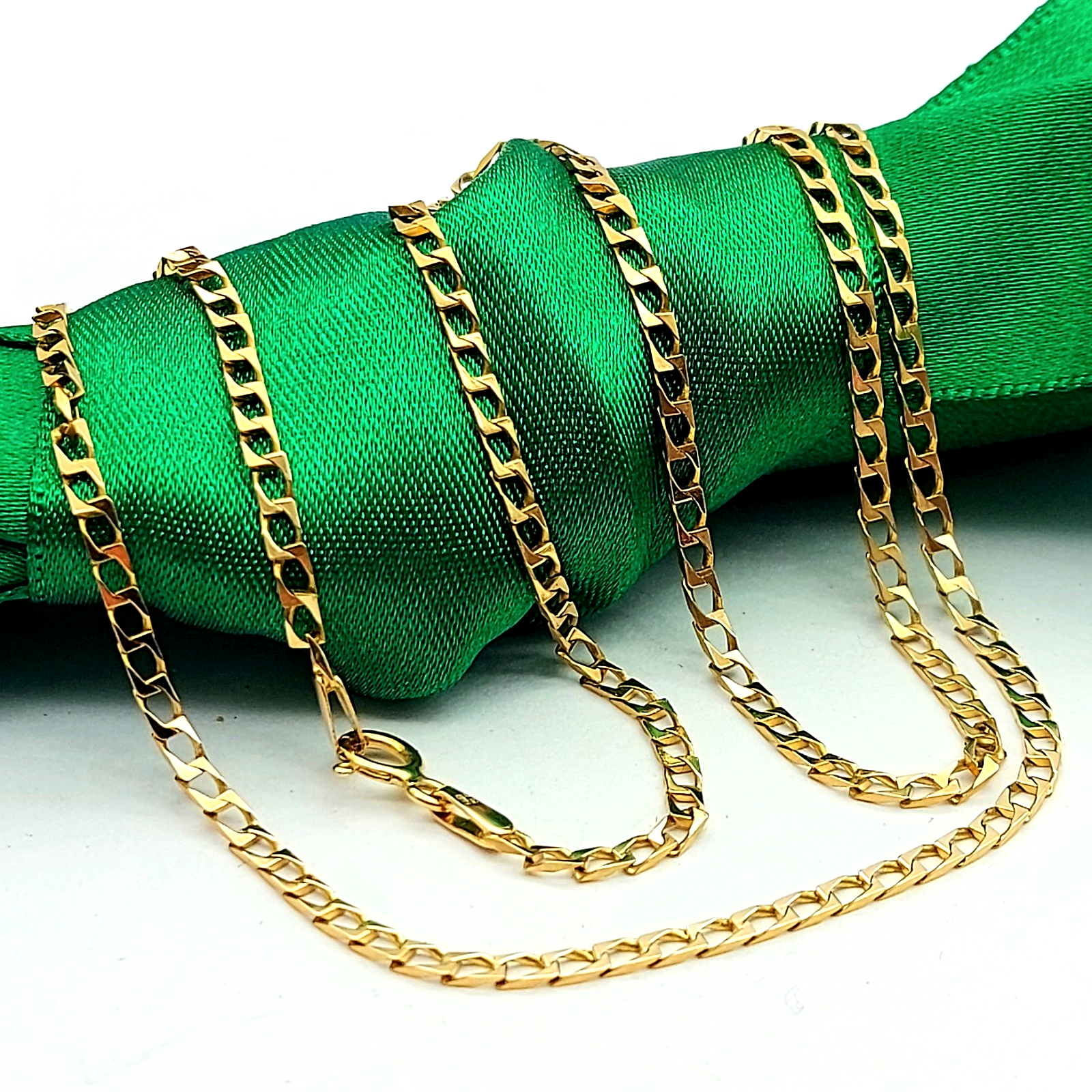 Rare Squared Curb Link Italian Yellow Gold 9ct (375, 9k) Long Chain Necklace