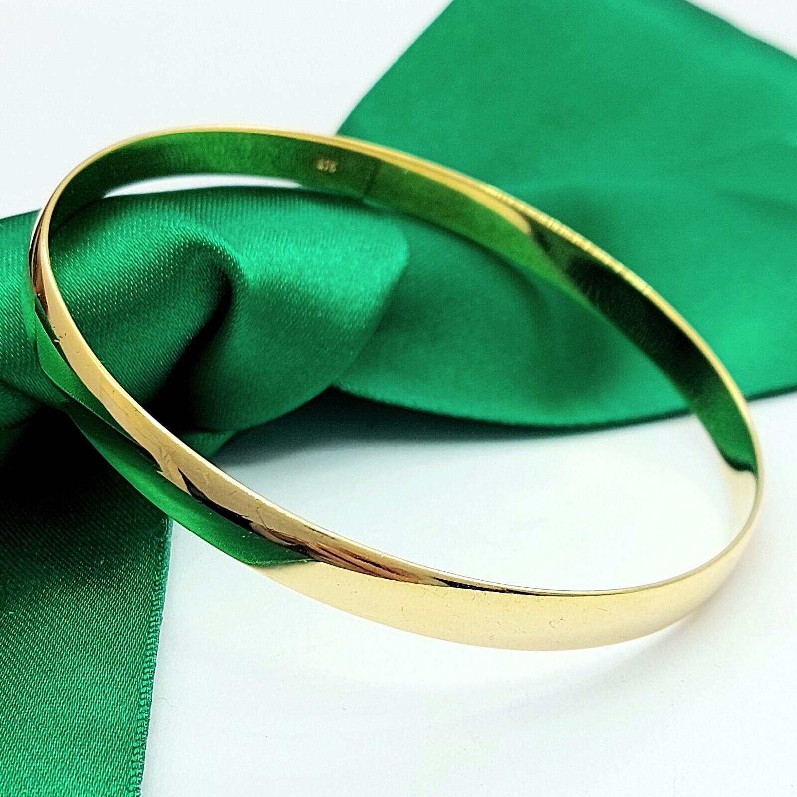 Ladies Yellow Gold 9ct (375, 9K) High Quality Round Plain Smooth Bangle