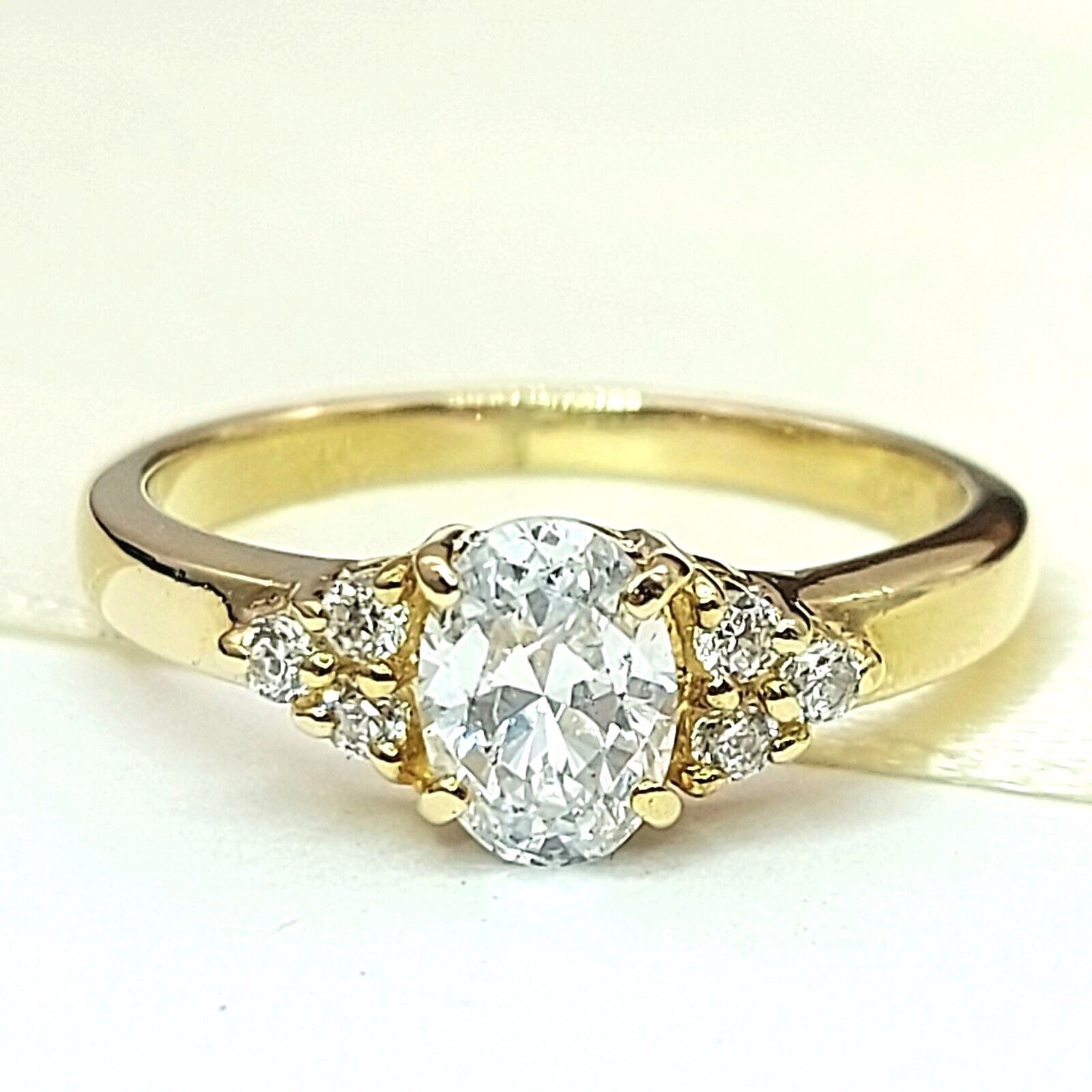 Ladies Yellow Gold 14ct (585, 14k) Oval Diamantes Vintage Style Dress Ring