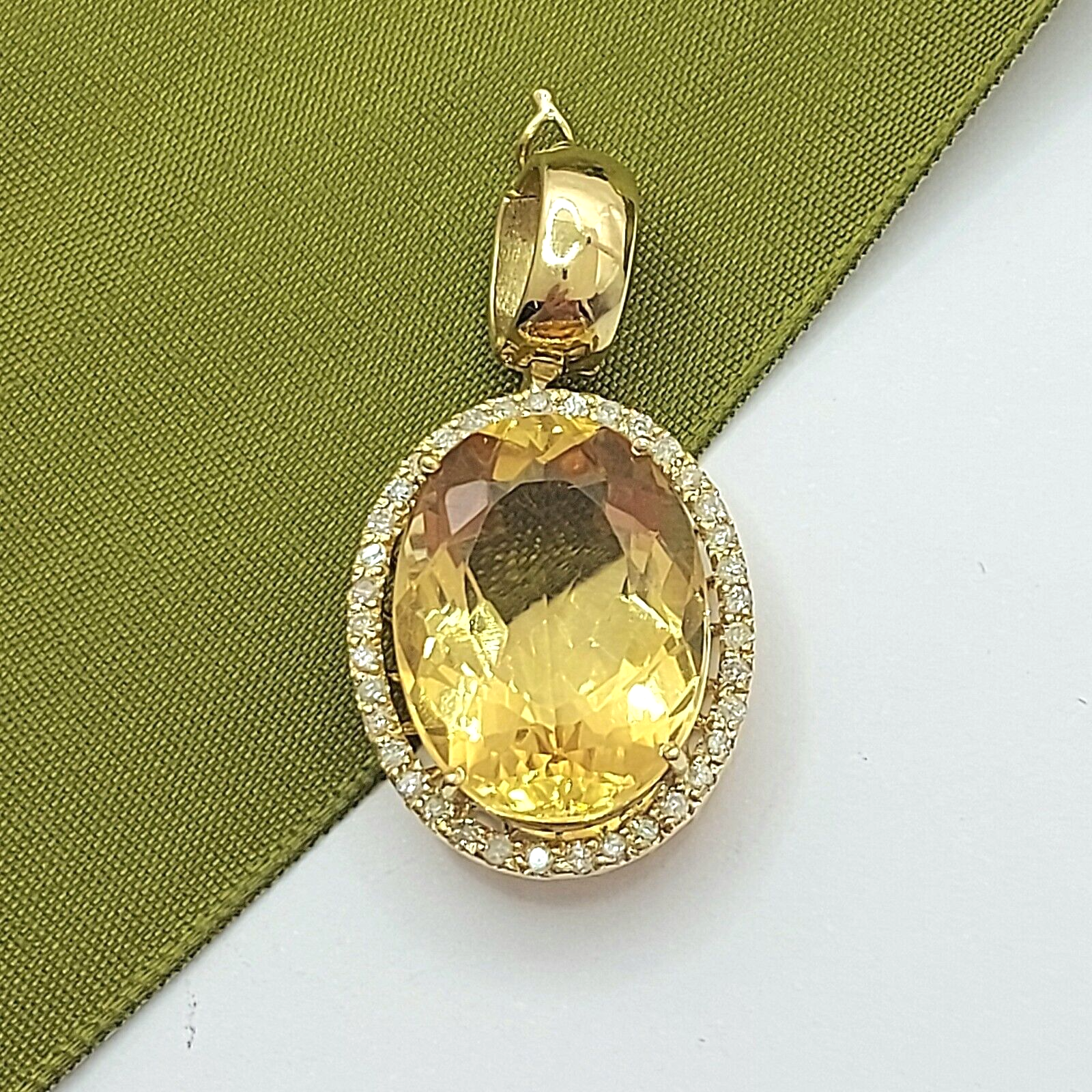 Ladies Pendant 18ct (18K, 750) Yellow Gold Natural Citrine and Diamond Pendant