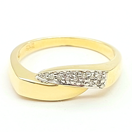 Ladies Yellow Gold 9ct (375, 9K) Rectangular Overlapping Natural Diamond Ring