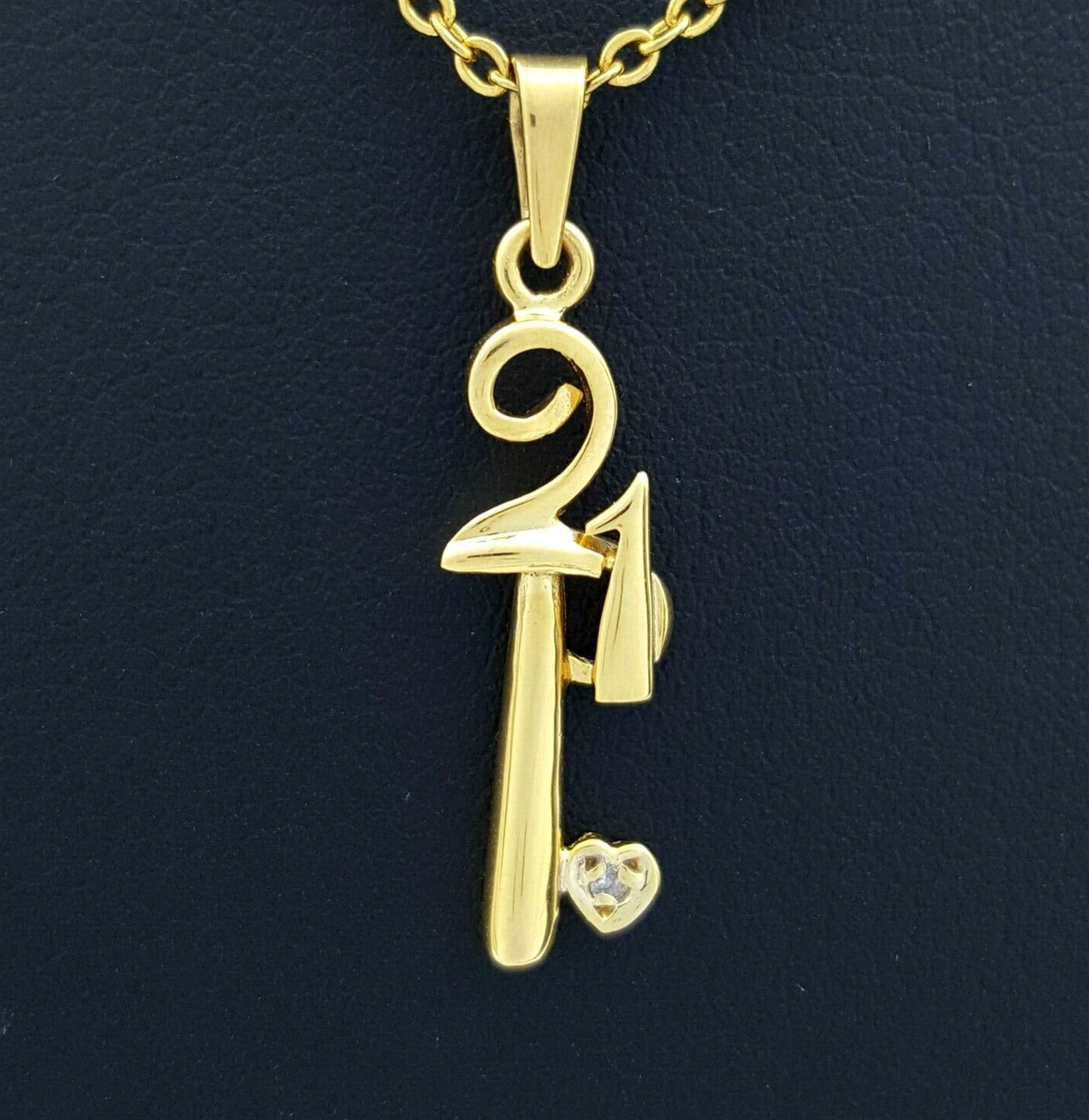 Ladies Pendant 9ct (375, 9K) Yellow Gold Diamond Number '21' Key Pendant