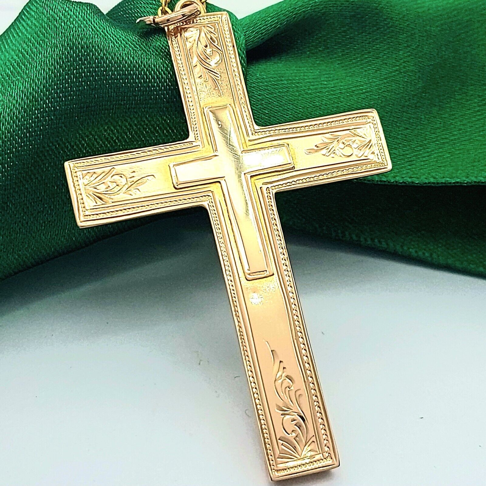Unisex Rose Gold 9ct (375, 9K) High Quality Large Crucifix Cross Pendant