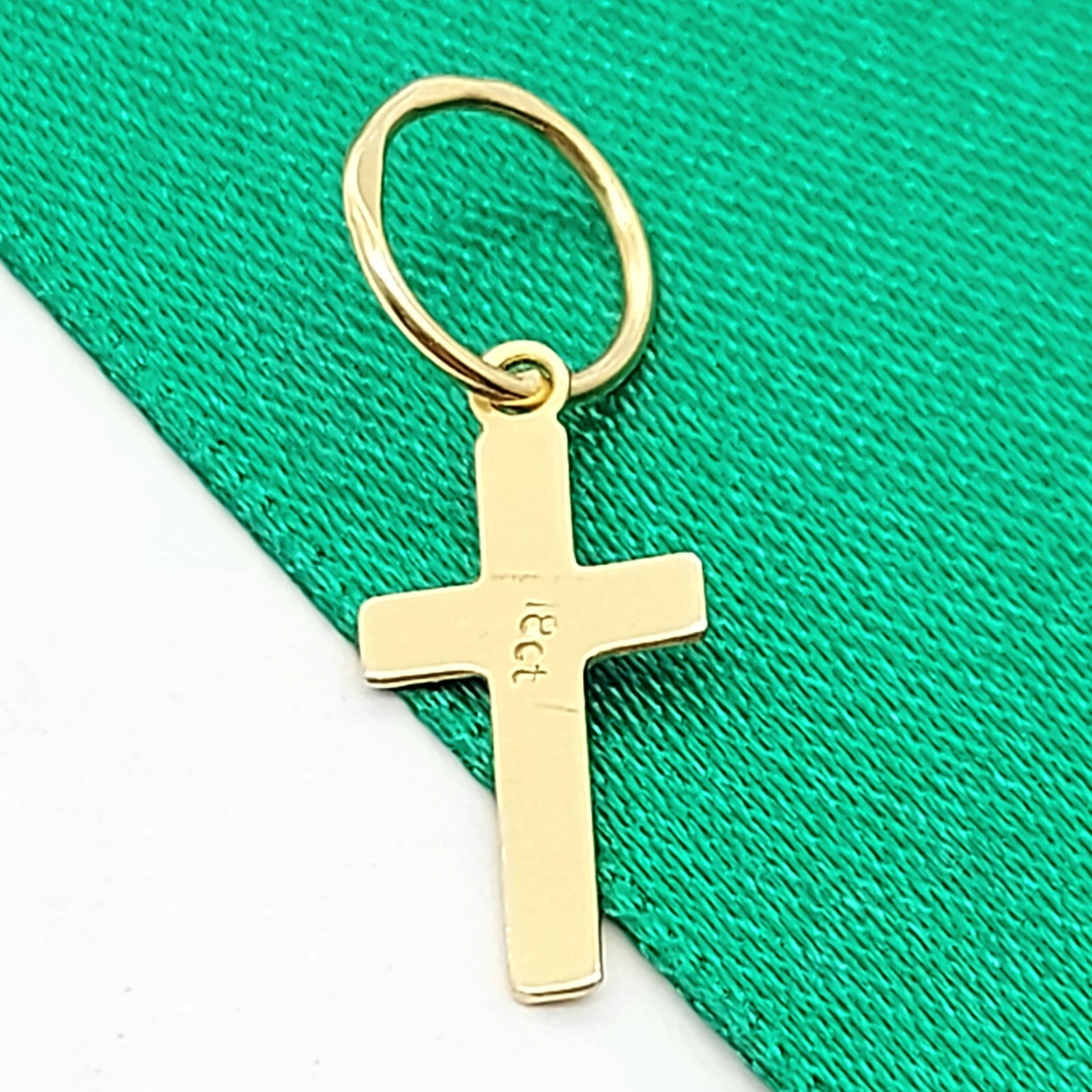Minimal Yellow Gold 18ct (750, 18K) Plain Small Cross Charm