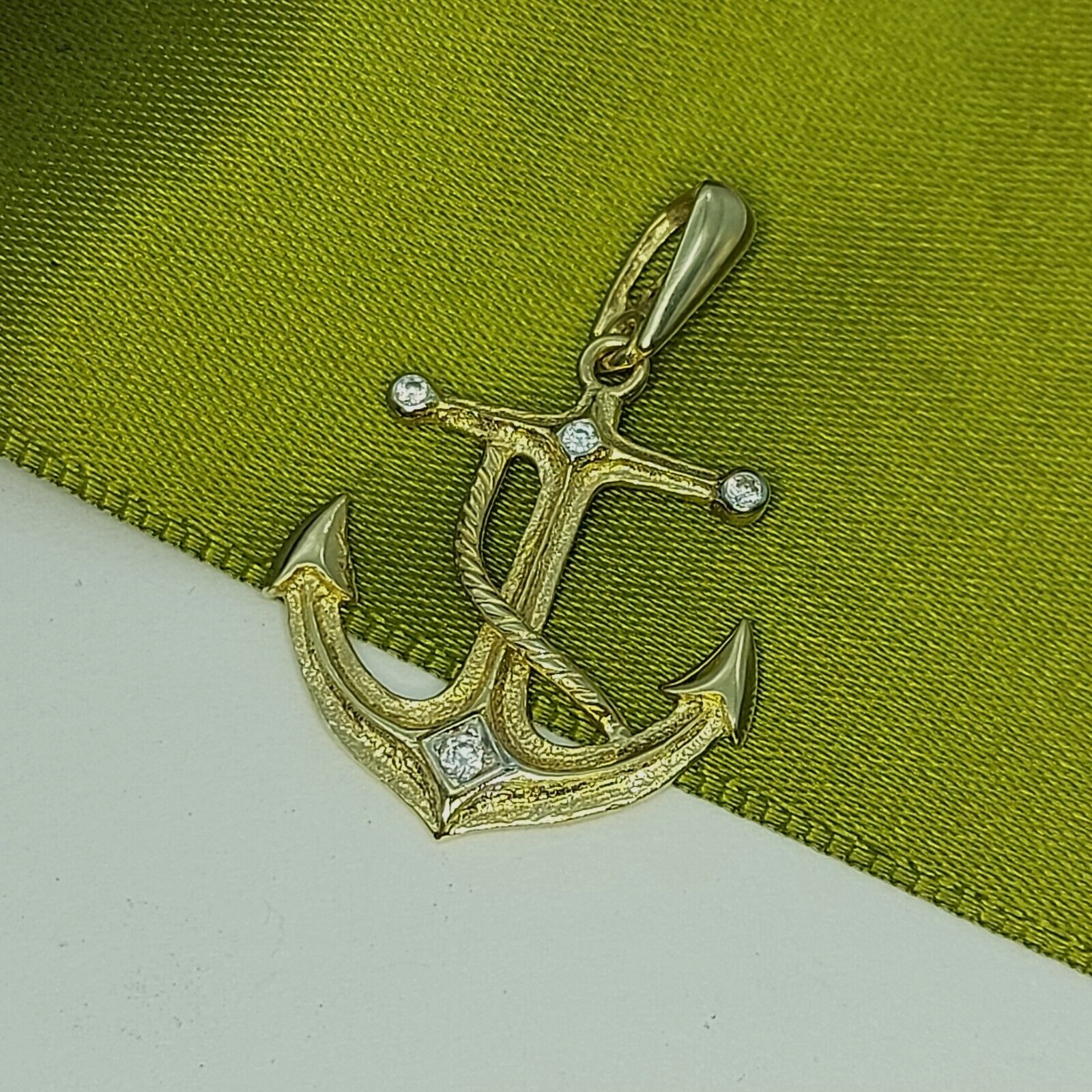 Ladies Pendant 14ct (585, 14K) Yellow Gold Diamante Anchor Pendant