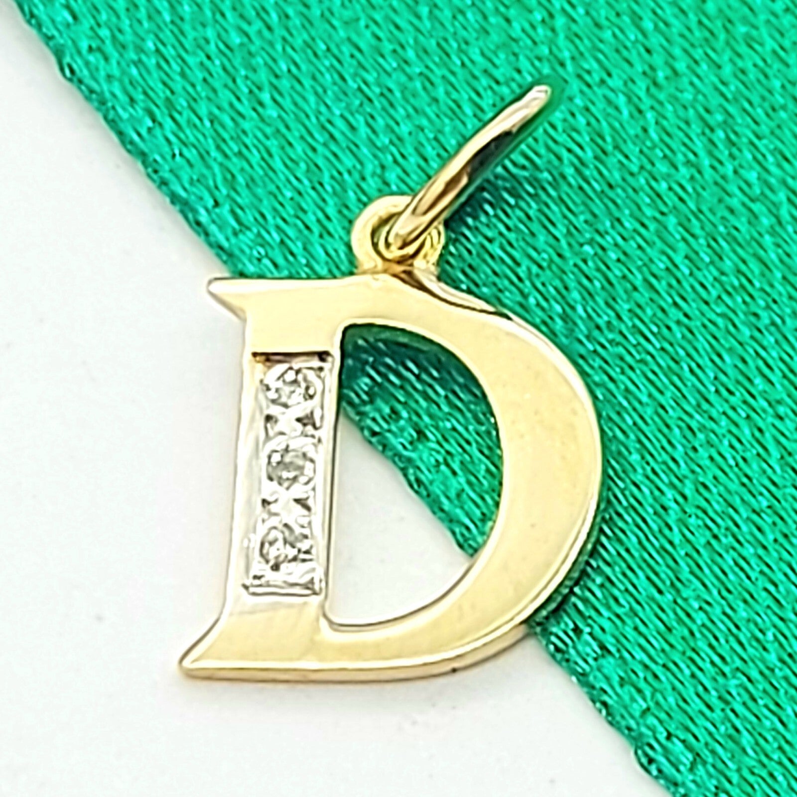 Ladies Yellow Gold 9ct (375, 9K) Letter 'D' Natural 3 Diamonds Pendant