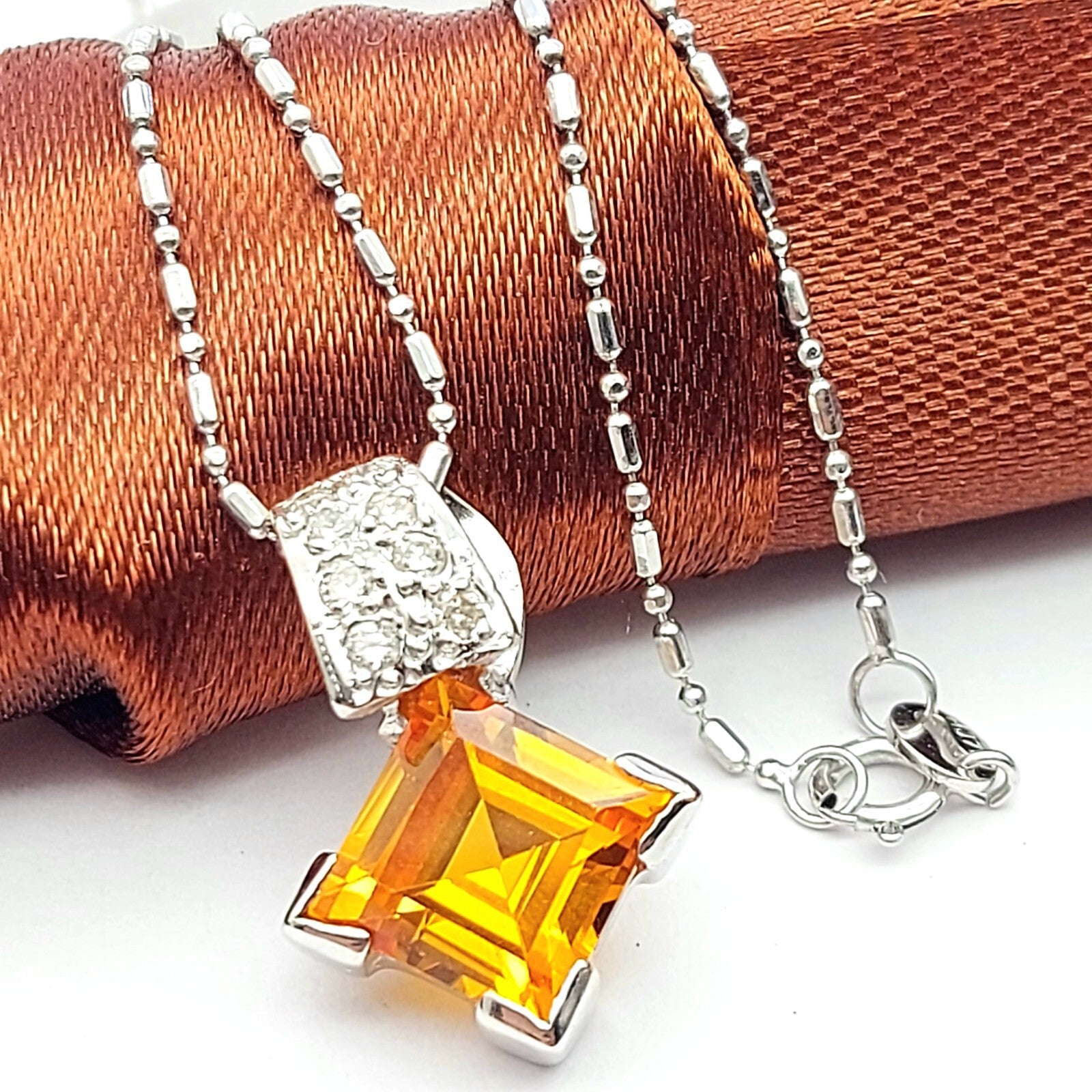 Ladies White Gold 18ct (750, 18K) Asscher Cut Citrine & Diamond Beaded Necklace