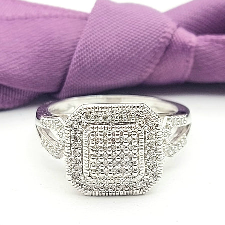 Ladies White Gold 9ct (375, 9K) Natural Cluster Diamonds Filigree Cushion Ring