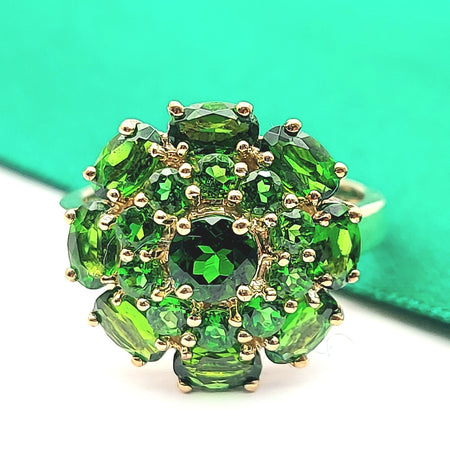 Ladies Yellow Gold 9ct (375, 9K) Natural Peridot Top Cluster Flower Ring