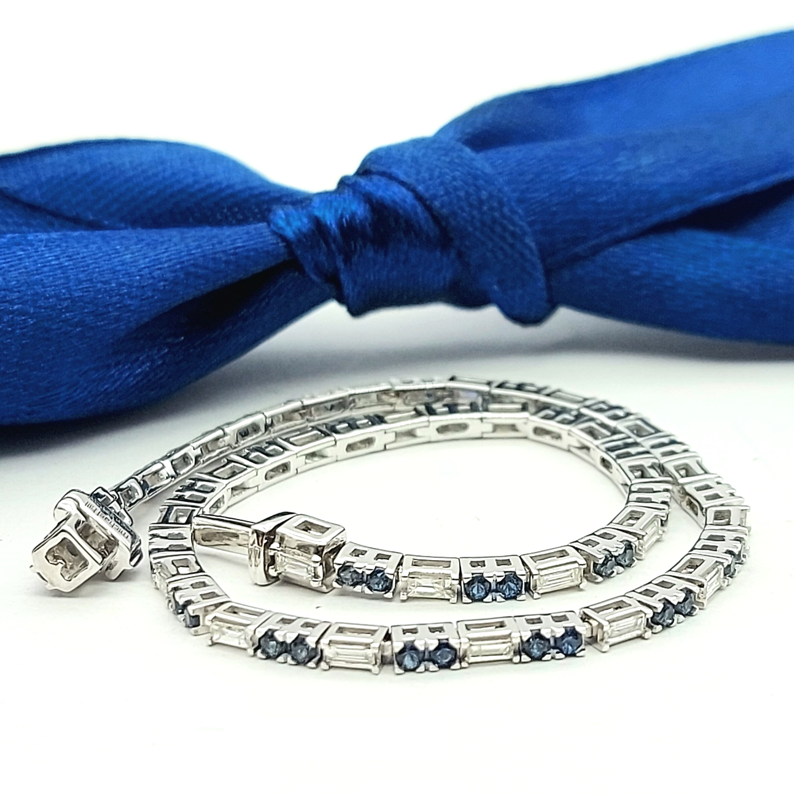 Ladies White Gold 10ct (417,10K) MHJ Natural Diamonds & Sapphire Tennis Bracelet