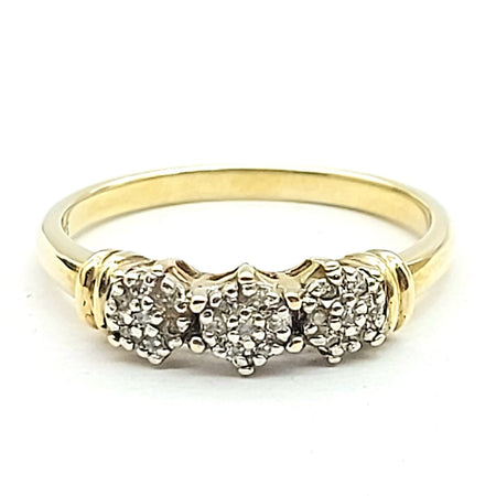Ladies Vintage Yellow Gold 9ct(375,9K) Three Flower Cluster Natural Diamond Ring