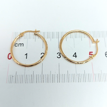 Load image into Gallery viewer, Ladies Yellow Gold 9ct (375, 9K) Patterned Diamond Cut Hoop Earrings
