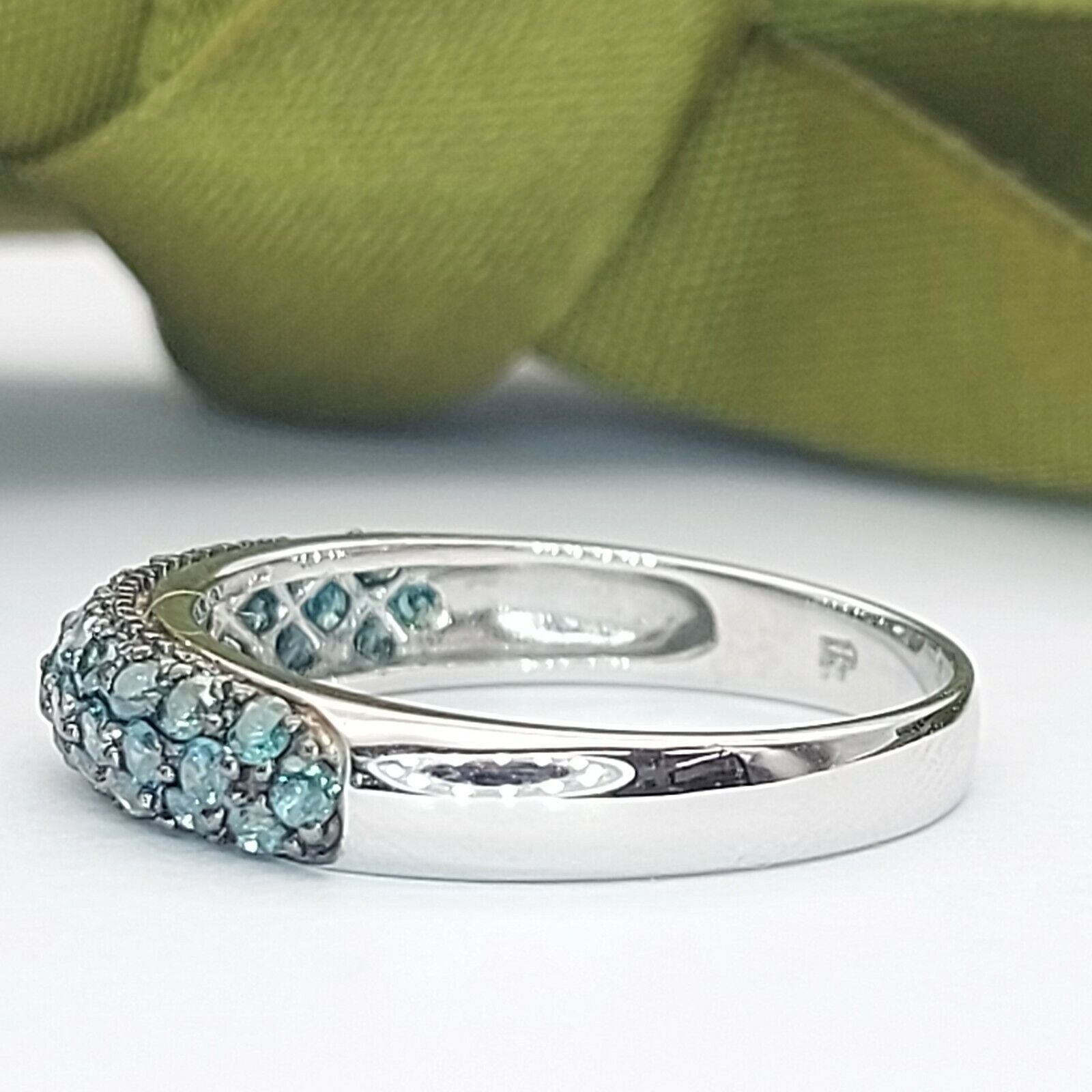 Ladies White Gold Ring 10ct (417, 10K) White Gold Turquoise Diamond Ring
