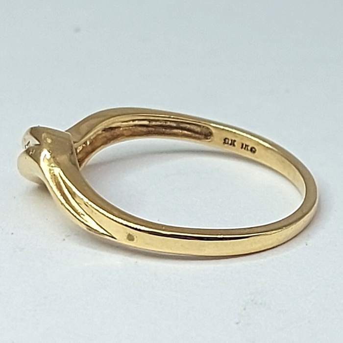 Ladies Ring 9ct (375, 9K) Yellow Gold Natural Diamond Baguette Birthstone Ring