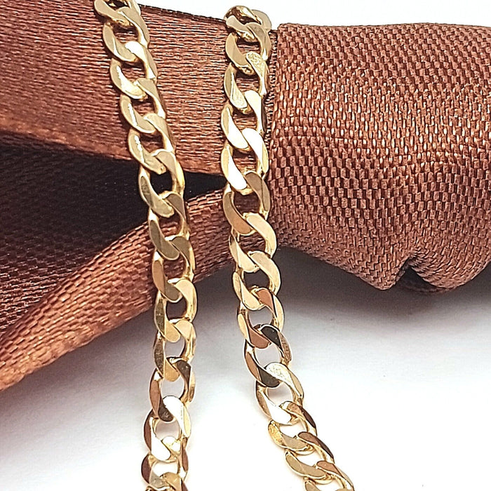 Ladies Yellow Gold 9ct (375, 9K) UNOAERRE Flat Curb Link Chain Necklace