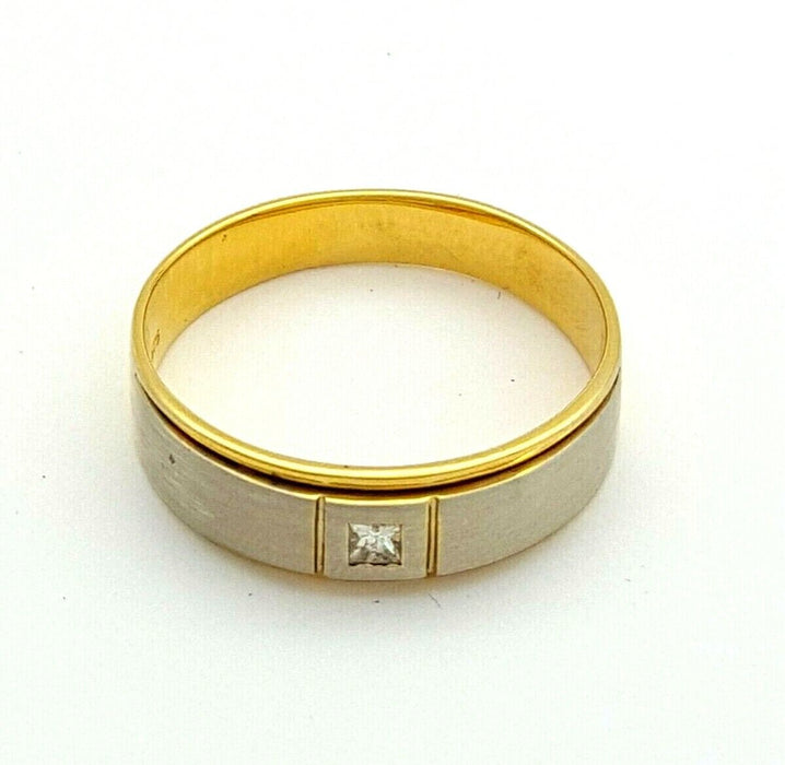 Ladies 9ct (375,9K) Yellow & White Gold Natural Princess Diamond (0.12ct) Ring
