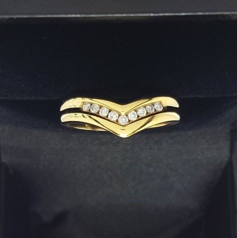 Ladies Ring 9ct (375, 9K) Yellow Gold V Shape Curve Style (0.26ct) Diamond Ring