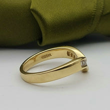 Load image into Gallery viewer, Ladies Ring 9ct (375, 9K) Yellow Gold V Shape Curve Diamond (35pts) Ring
