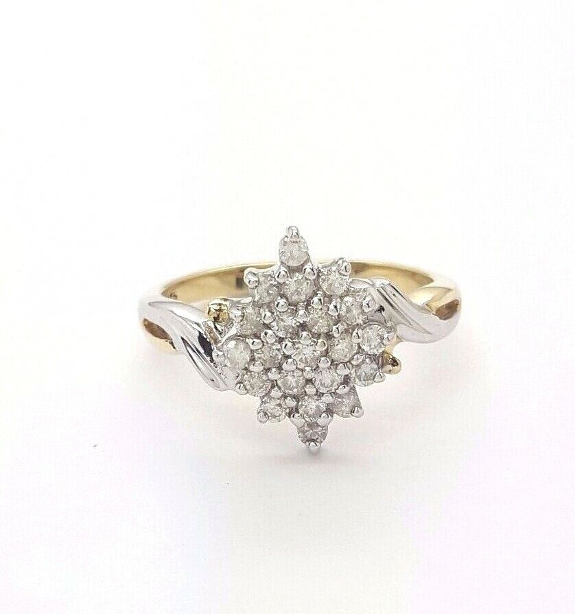 Ladies Ring 9ct (375, 9K) Yellow & White Gold Diamond Shape Design Ring