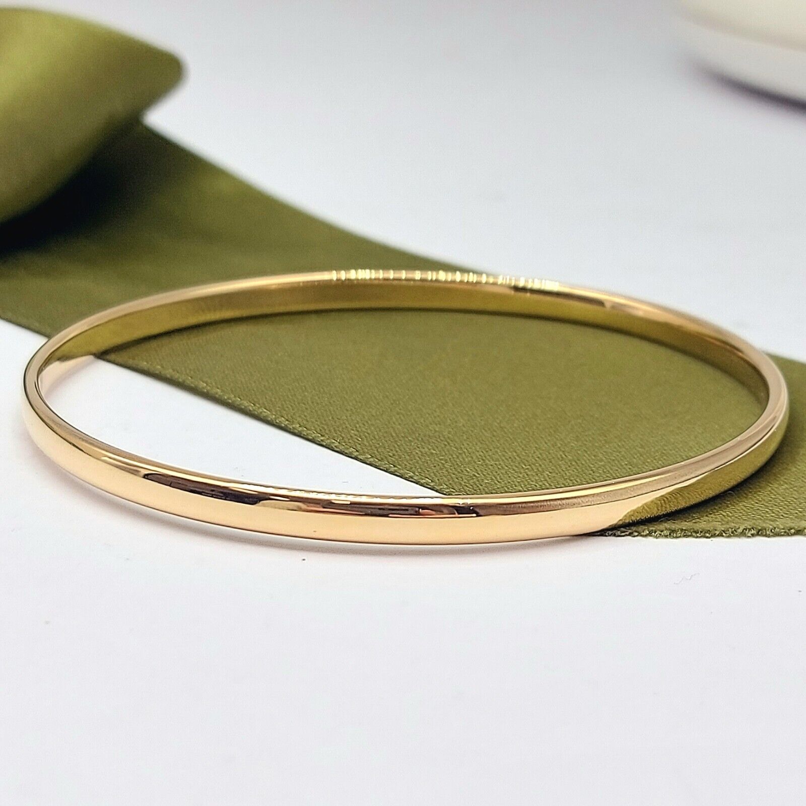 Ladies Yellow Gold 9ct (375, 9K) High Quality Handmade Smooth Bangle