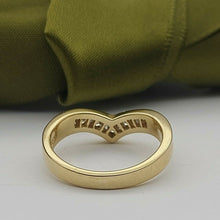 Load image into Gallery viewer, Ladies Ring 9ct (375, 9K) Yellow Gold V Shape Curve Diamond (35pts) Ring
