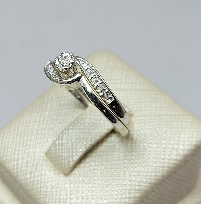 Ladies Rings White Gold 9ct (375, 9k) 9 Natural Diamonds Engagement Ring Set