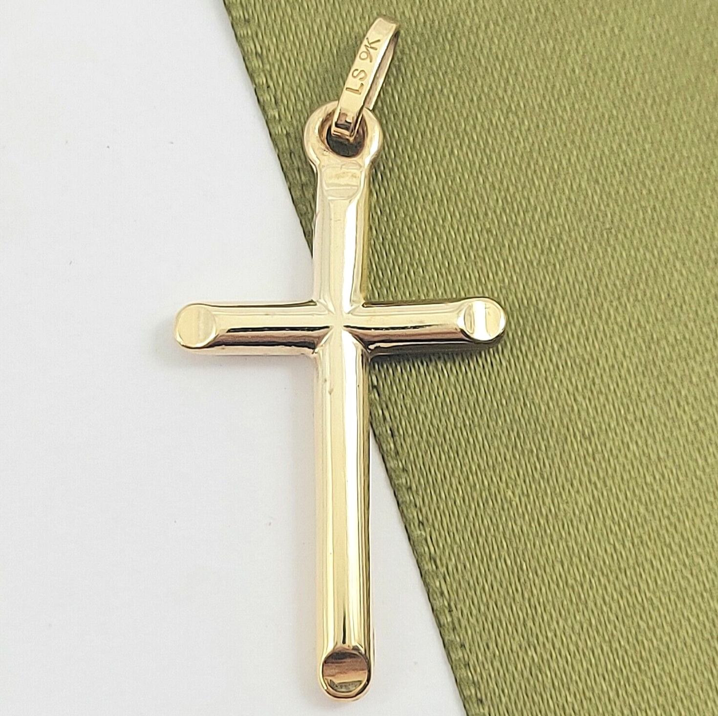 Unisex Yellow Gold 9ct (375, 9K) High Quality Rare Pinched Edges Cross Pendant