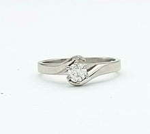 Load image into Gallery viewer, Ladies Ring 18ct (750, 18K) White Gold (0.25ct) Natural Diamond Solitaire Ring

