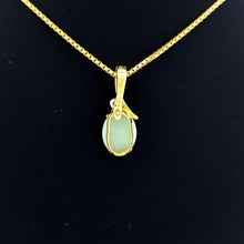 Load image into Gallery viewer, Ladies Necklace 14ct (585, 14K) Yellow Gold Natural Opal &amp; Diamond Chip Pendant
