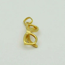 Load image into Gallery viewer, Ladies Pendant 9ct (375, 9K) Yellow Gold Sunglasses Pendant
