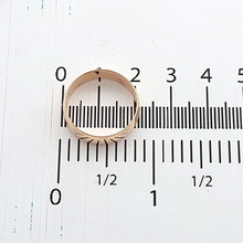 Load image into Gallery viewer, Antique Ladies 9ct (375, 9K) Rose Gold Wide Wedding Cigar Band Ring
