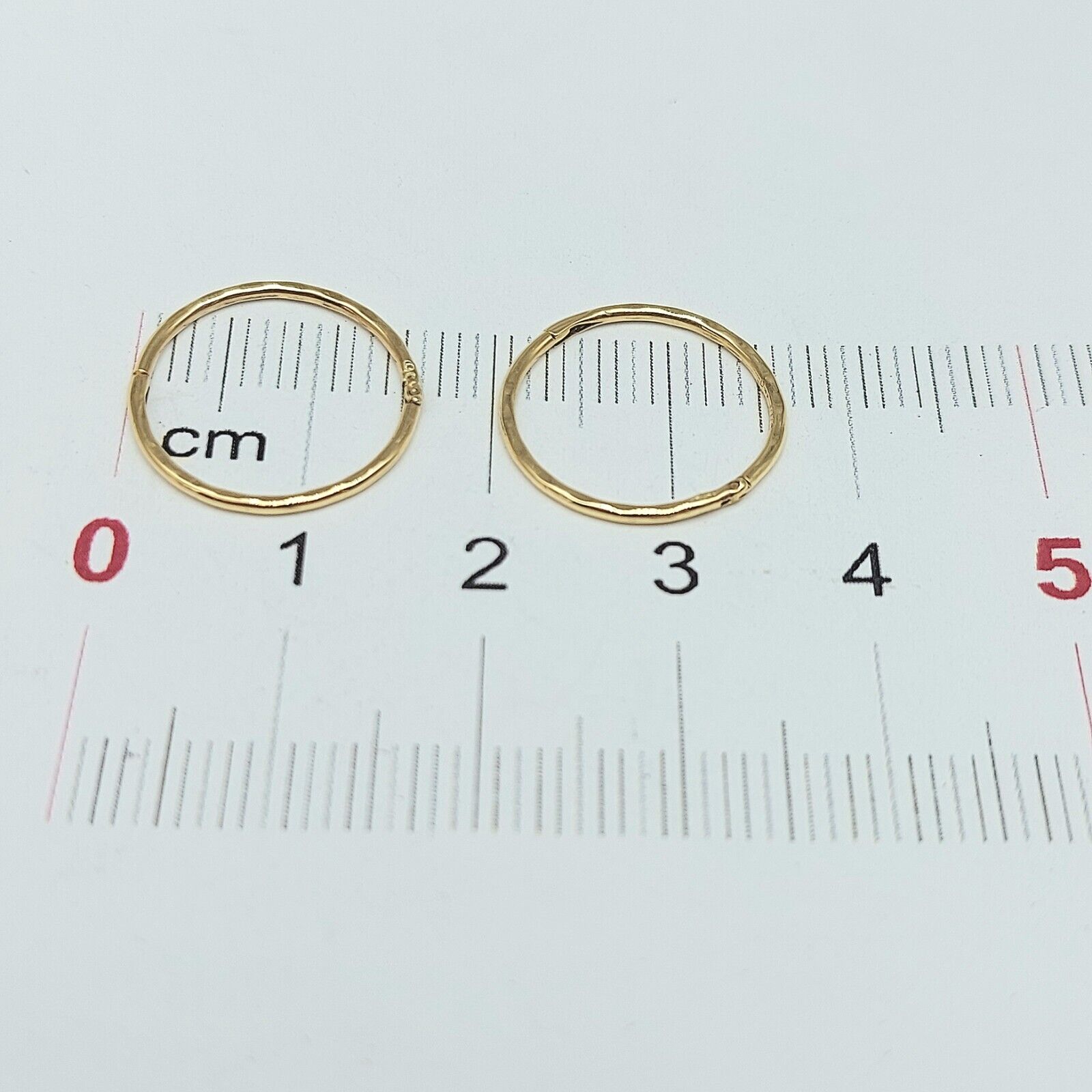 Ladies Yellow Gold 9ct (375, 9K) Patterned Diamond Cut Small Hoop Earrings