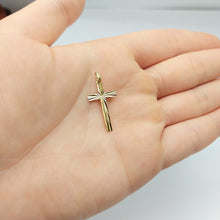 Load image into Gallery viewer, Ladies Yellow Gold 9ct (375, 9K) Italian Starburst Diamond Cut Cross Pendant
