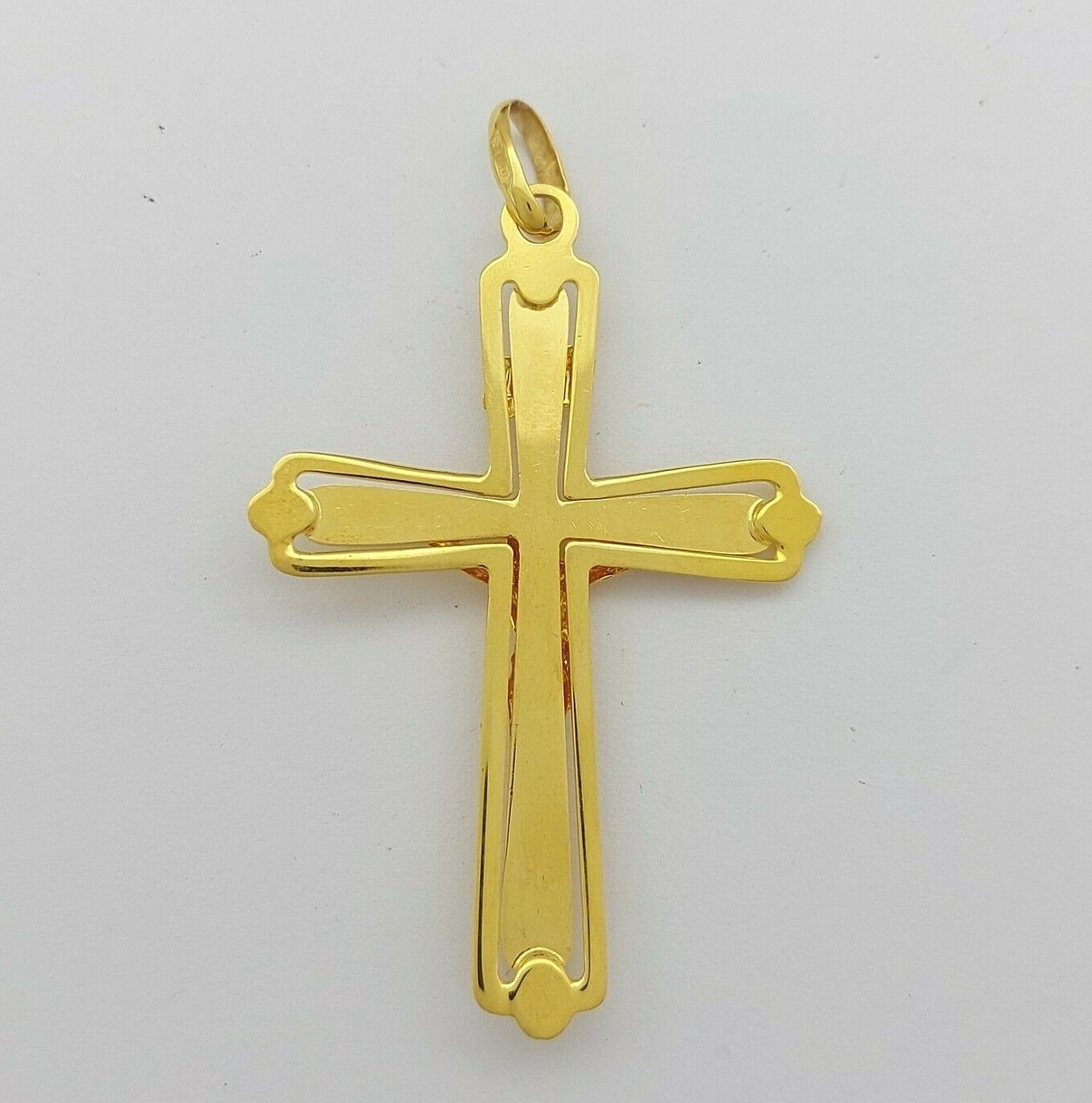 Ladies Pendant 9ct (375, 9K) Yellow Gold Crucifix Pendant