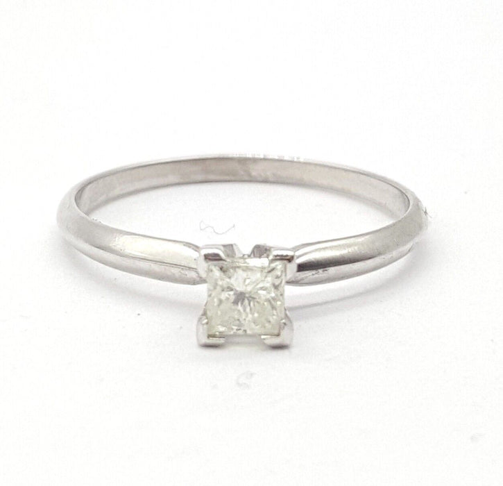 Ladies Ring 14ct (585,14ct) White Gold Natural 0.31ct Princess Cut Diamond Ring