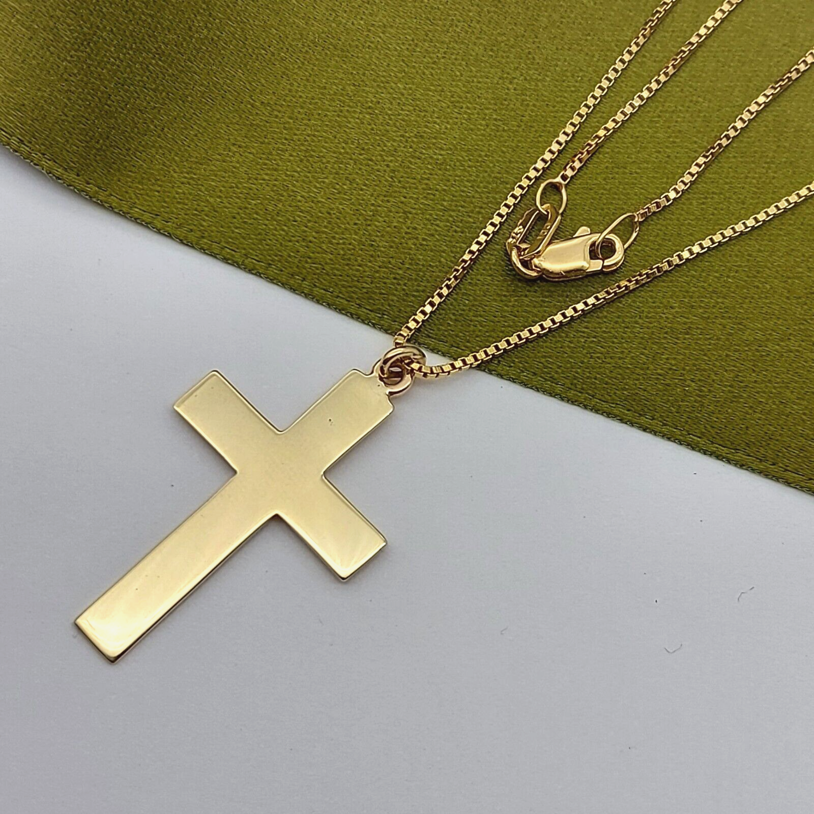 Ladies Necklace 9ct (375, 9K) Yellow Gold Box Chain Cross Pendant Necklace