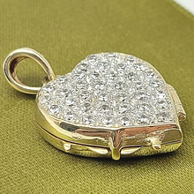 Load image into Gallery viewer, Ladies Yellow Gold 9ct (375,9K) Rare Diamantes Heart Locket Pendant
