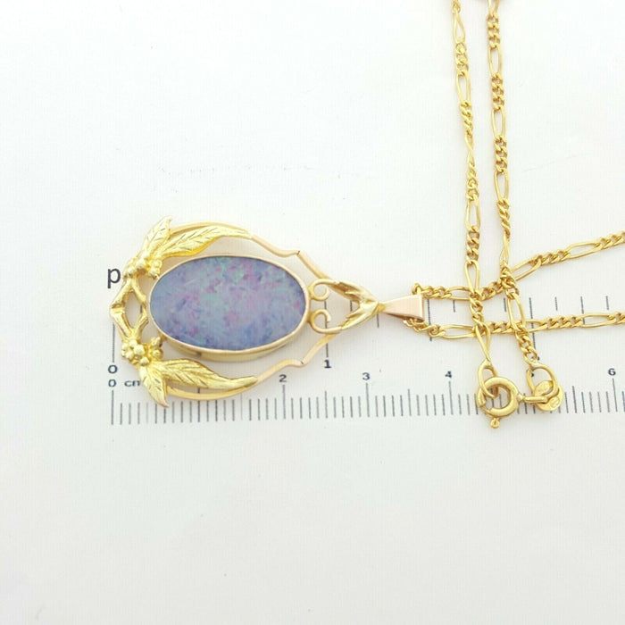Ladies Necklace 9ct (375, 9K) Yellow Gold Natural Opal Leaf Framed Pendant