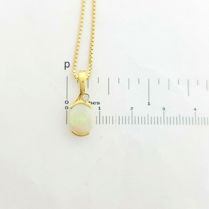 Ladies Necklace 14ct (585, 14K) Yellow Gold Natural Opal & Diamond Chip Pendant