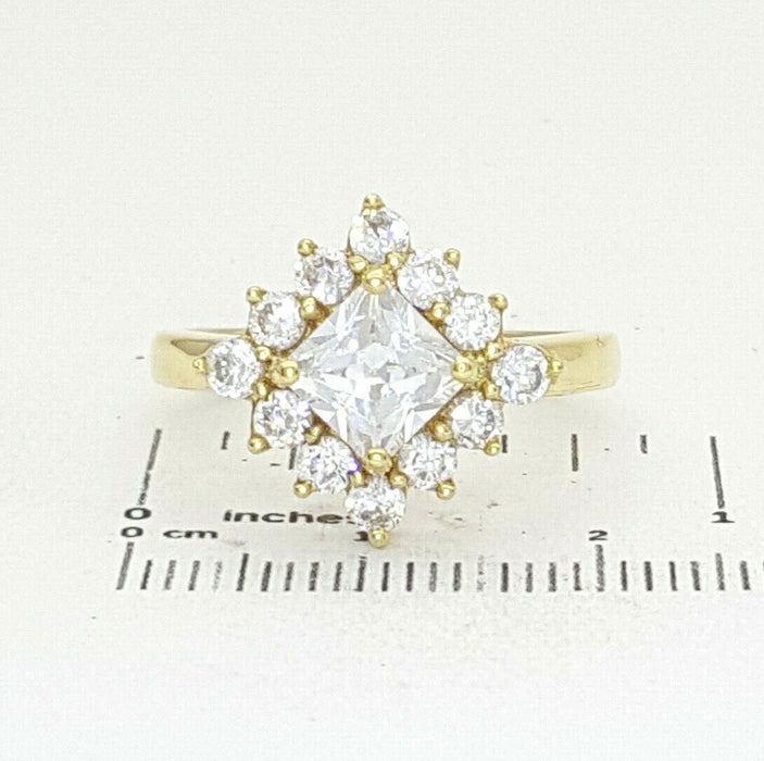 Ladies Ring 9ct (375, 9K) Yellow Gold Square Diamante Dress Ring