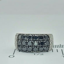 Load image into Gallery viewer, Ladies White Gold Ring 10ct (417,10K) White Gold Natural Diamond Ring
